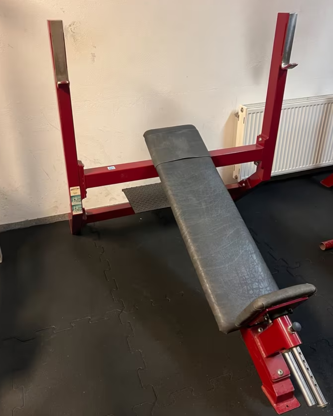 Gym80 Schrägbank