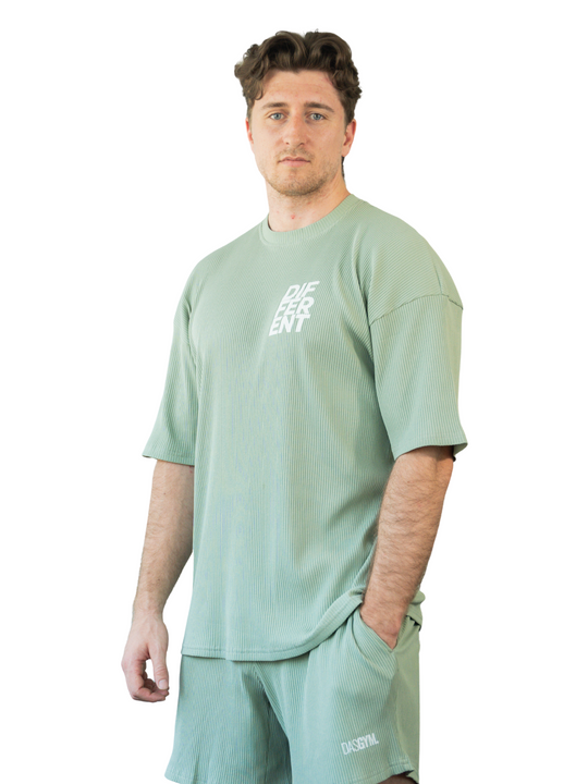 Different Oversize T-Shirt Green