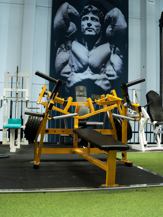 Hammer Strength Lying Chest Press