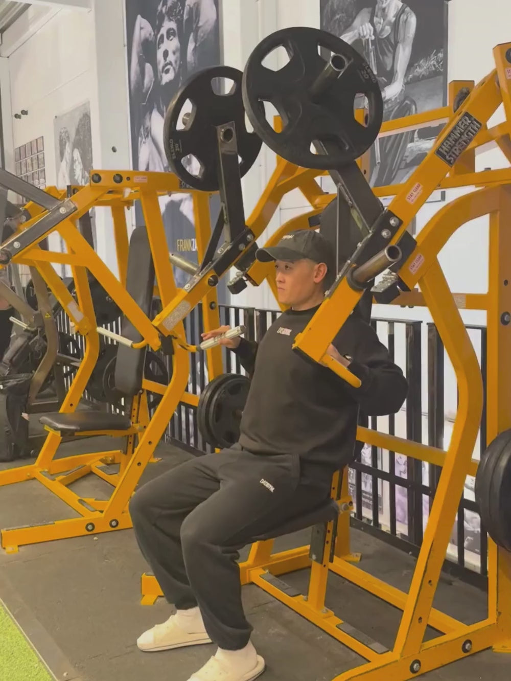 Hammer Strength Incline Chest Press